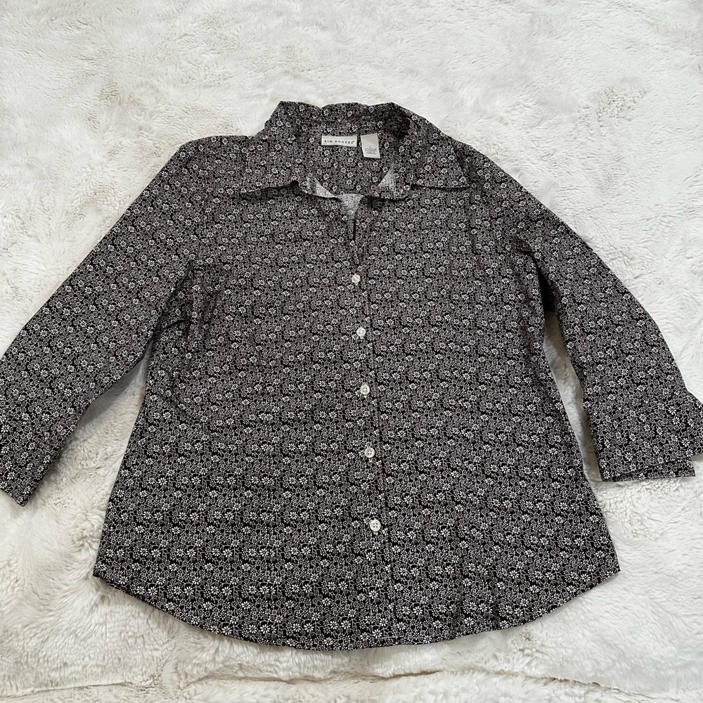 Size L shirt